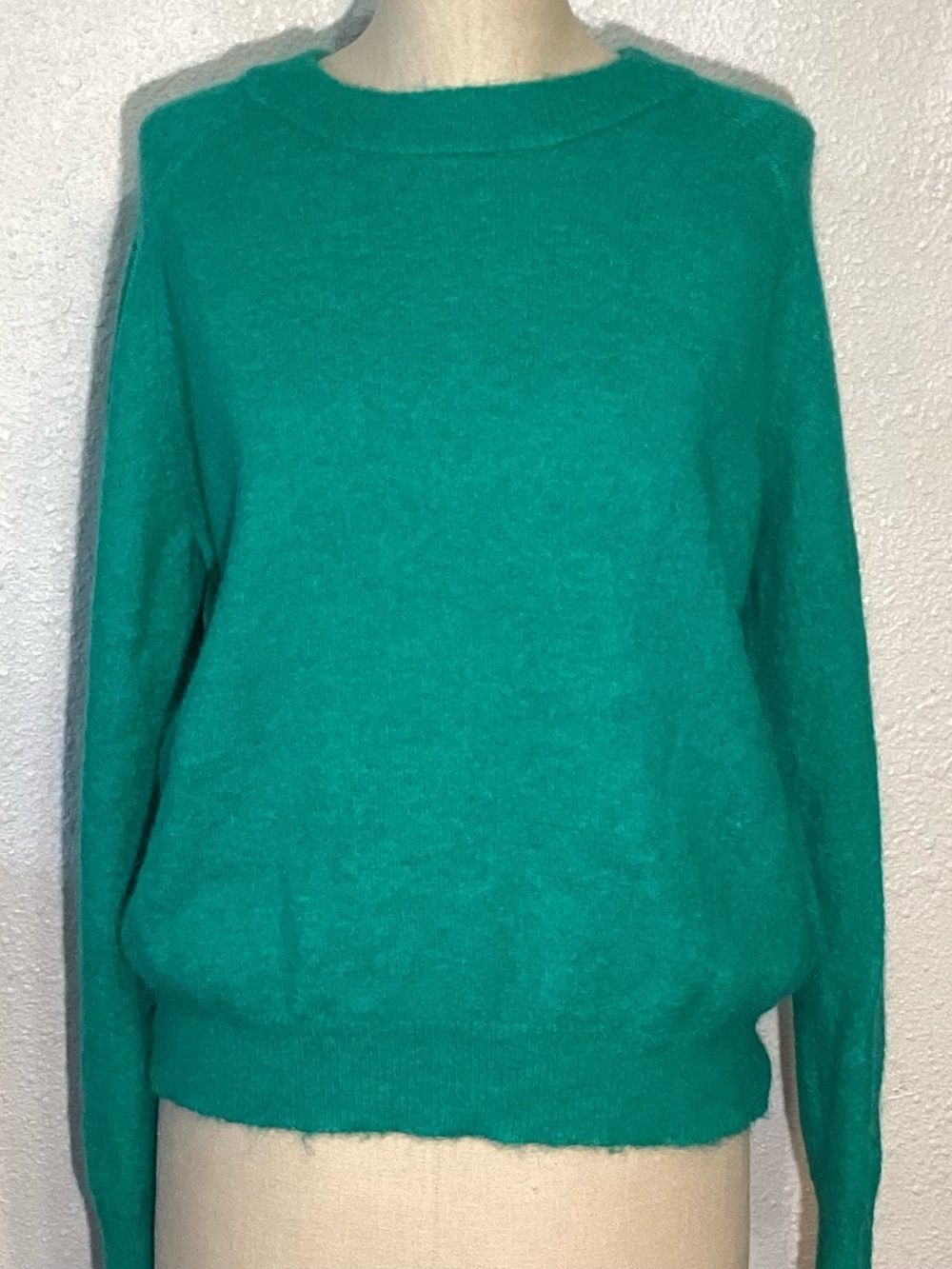 Zara Emerald Crewneck Women's Sweater size Large